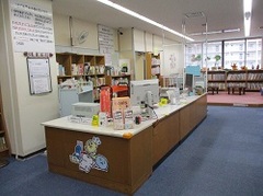 やよい図書館