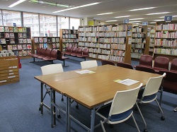 足立 区立 中央 図書館